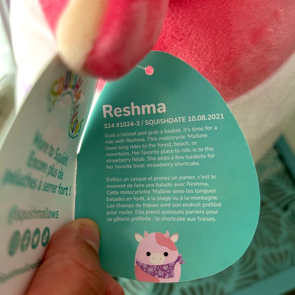Reshma 14” Cow Squishmallow - BNWT - Picture 6 of 6